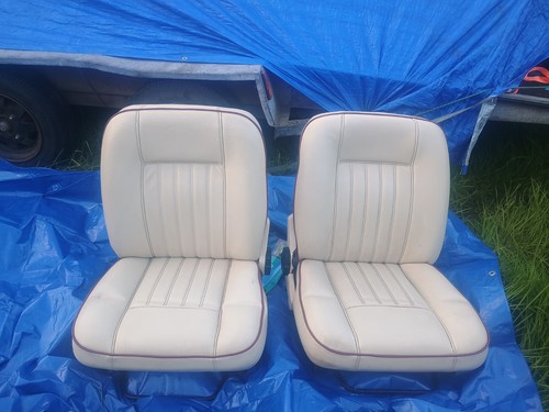 Beauford door seats based - 2,